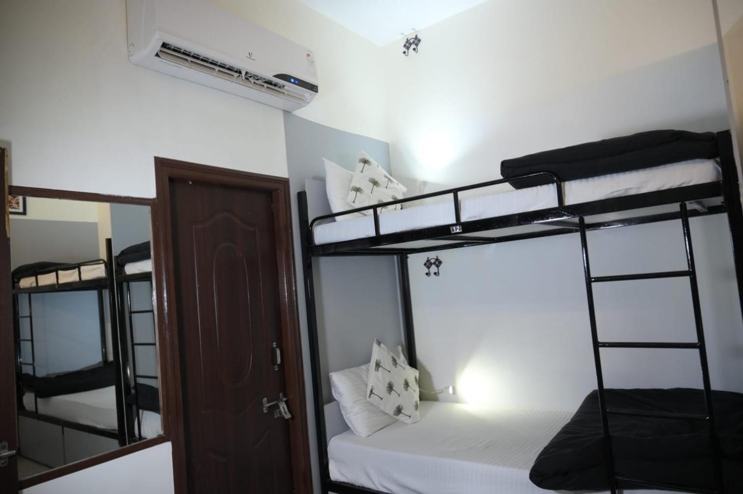 Hostel Vostel Τζοντχπούρ Εξωτερικό φωτογραφία